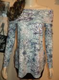 Blusa estampada, gola virada, tam. único
